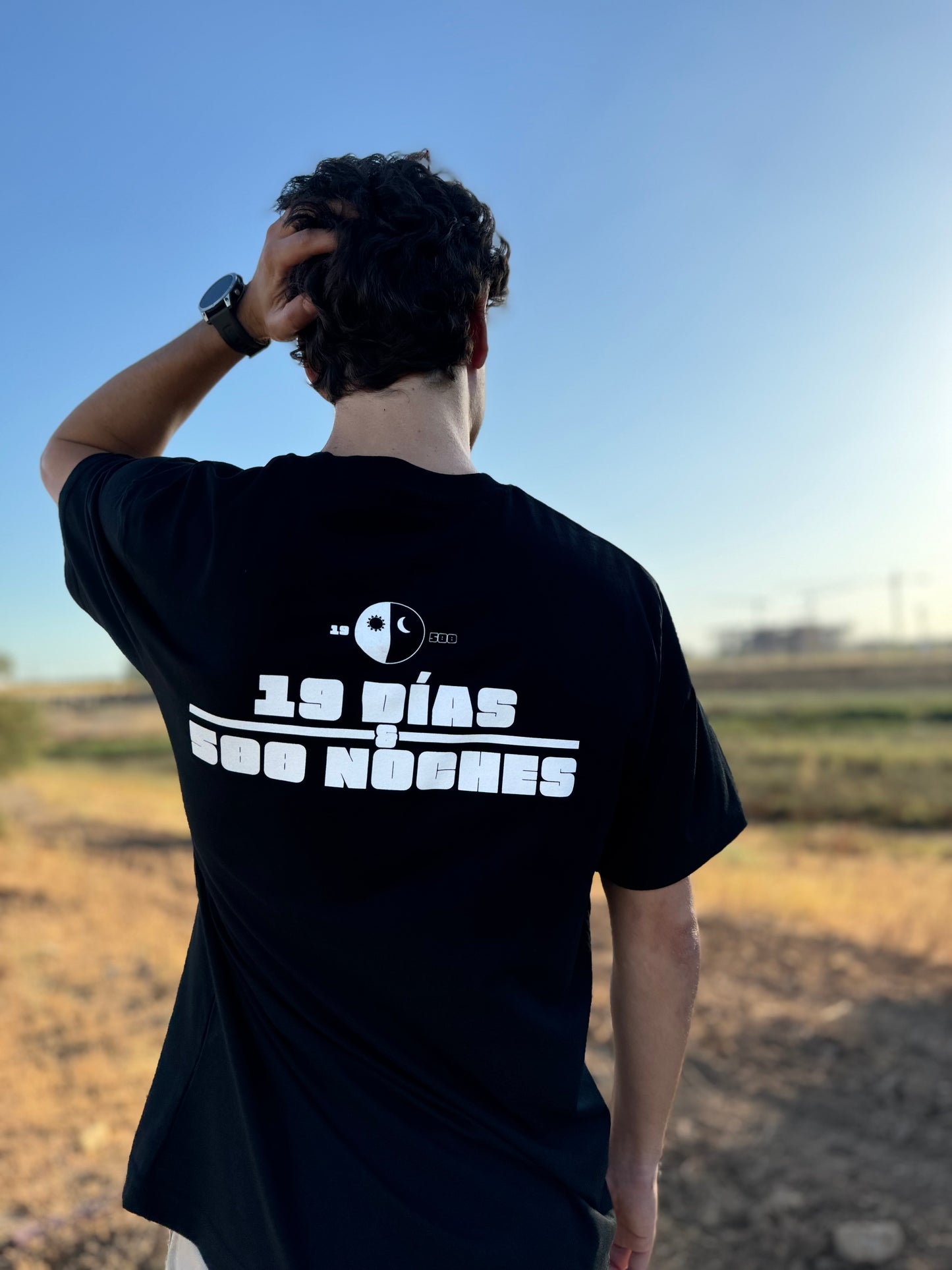 19 DÍAS Y 500 NOCHES